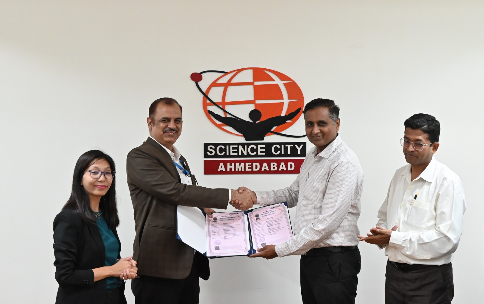 BPCL and the Government of Gujarat (GoG) signed a MoU modernise the Science Gallery at Science City
