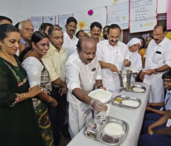BPCL Kochi Refinery Expands ‘Good Morning Ernakulam’ Initiative to Nourish Over 37,000 Students Across 182 Schools